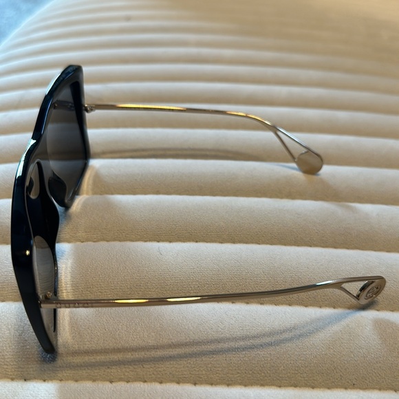 Sunglasses - Picture 2 of 3